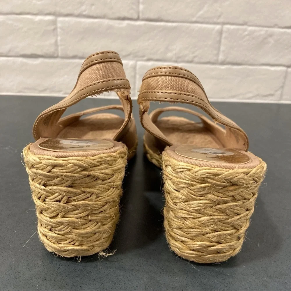 NWT Lauren Ralph Lauren sz 6.5 Catlin espadrille wedges